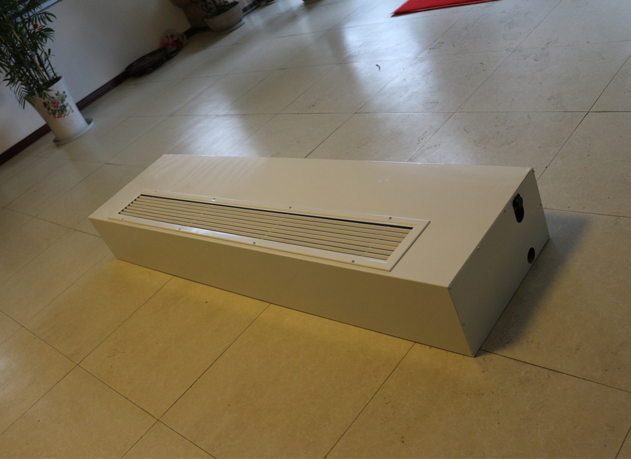 吊頂式空調機組2