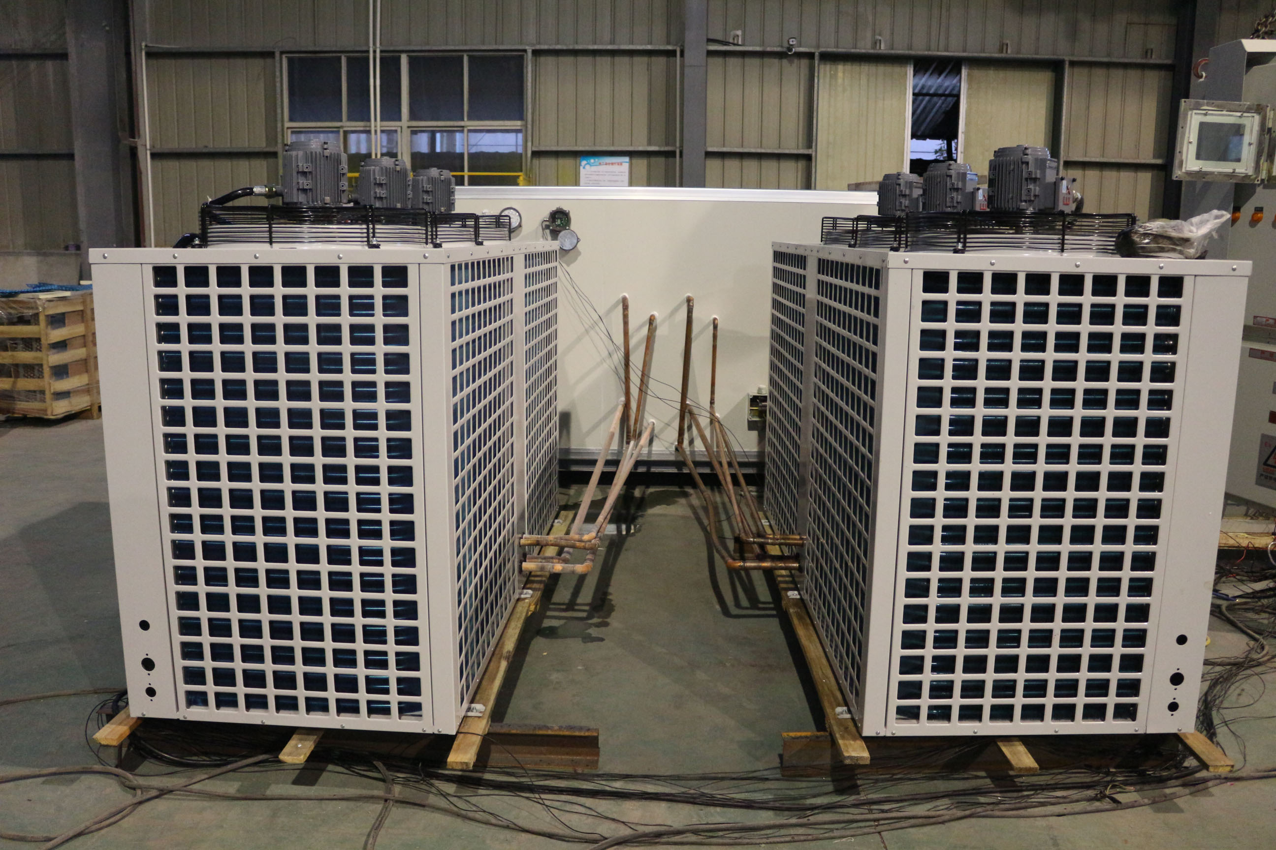 直膨式風(fēng)冷熱泵系統(tǒng)機組